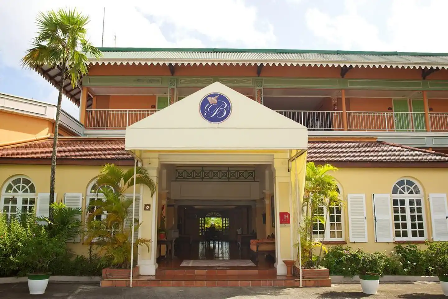 Hôtel Bakoua Aussenansicht