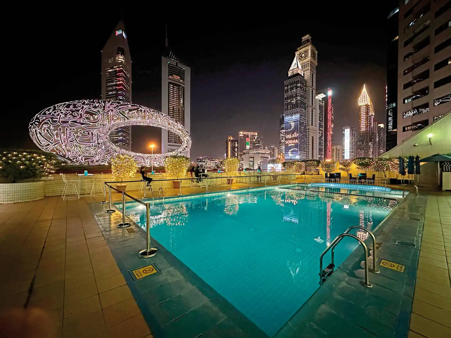 Millennium Plaza Downtown Hotel Pool