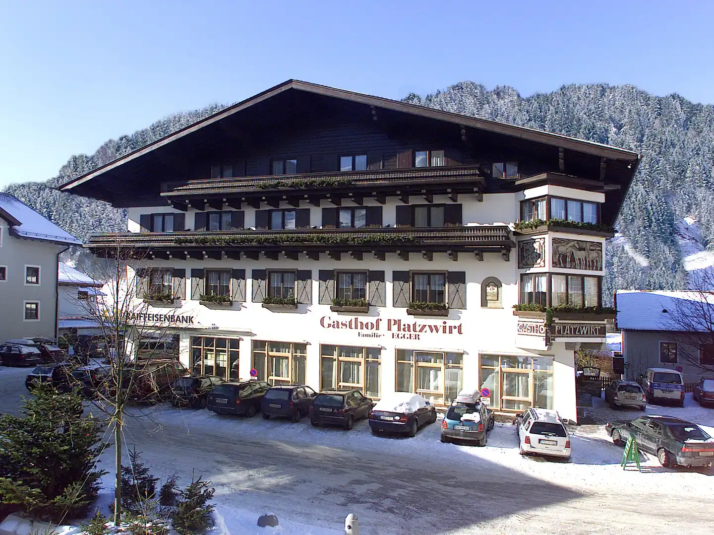 Hotel Restaurant Platzwirt Aussenansicht
