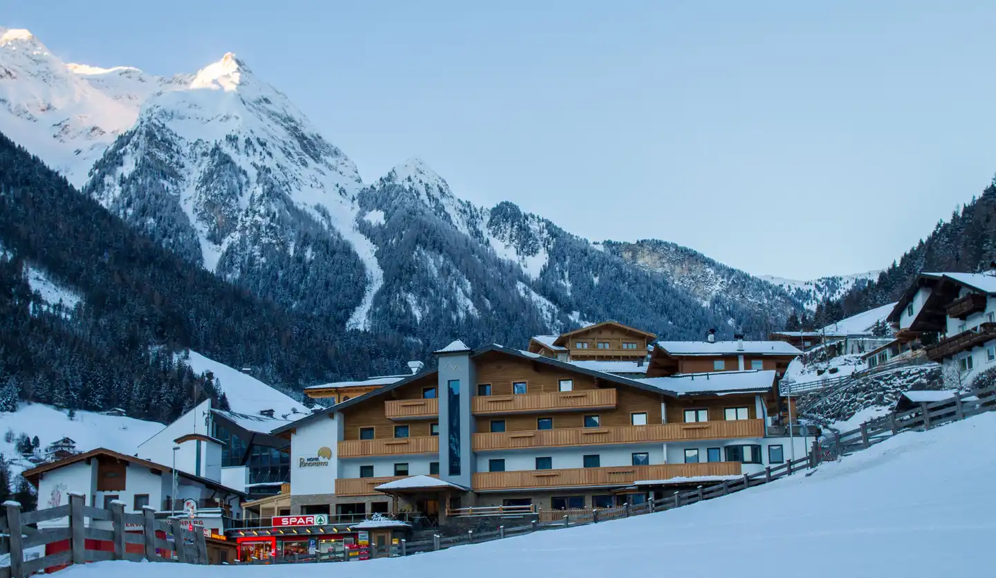 Hotel Panorama Aussenansicht