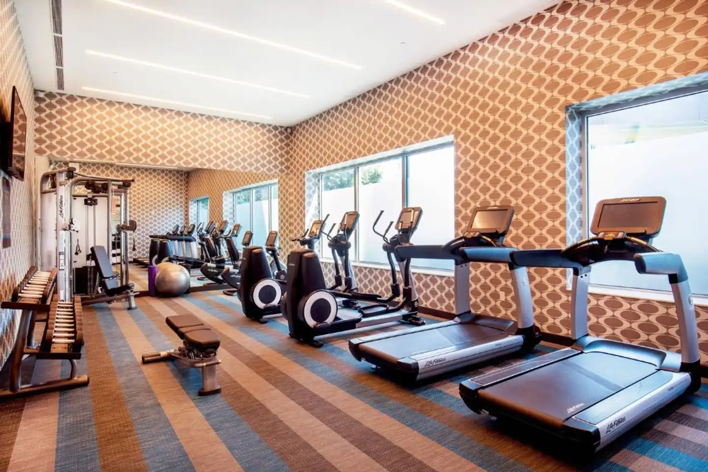 Aloft New York LaGuardia Airport Sport und Entertainment