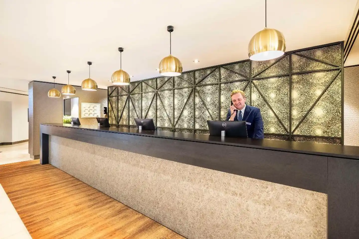 NH Amsterdam Leidseplein Lobby