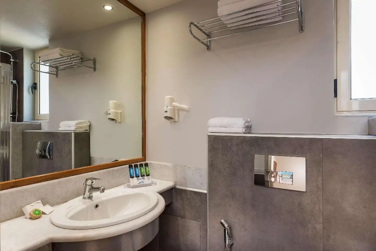 Elotis Suites Badezimmer