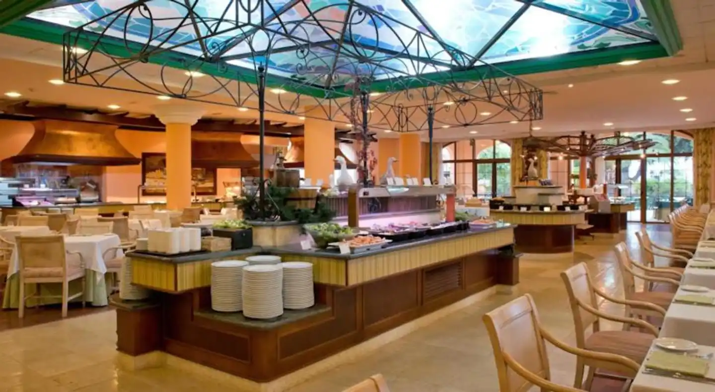 Hotel IPV Palace & Spa Restaurant