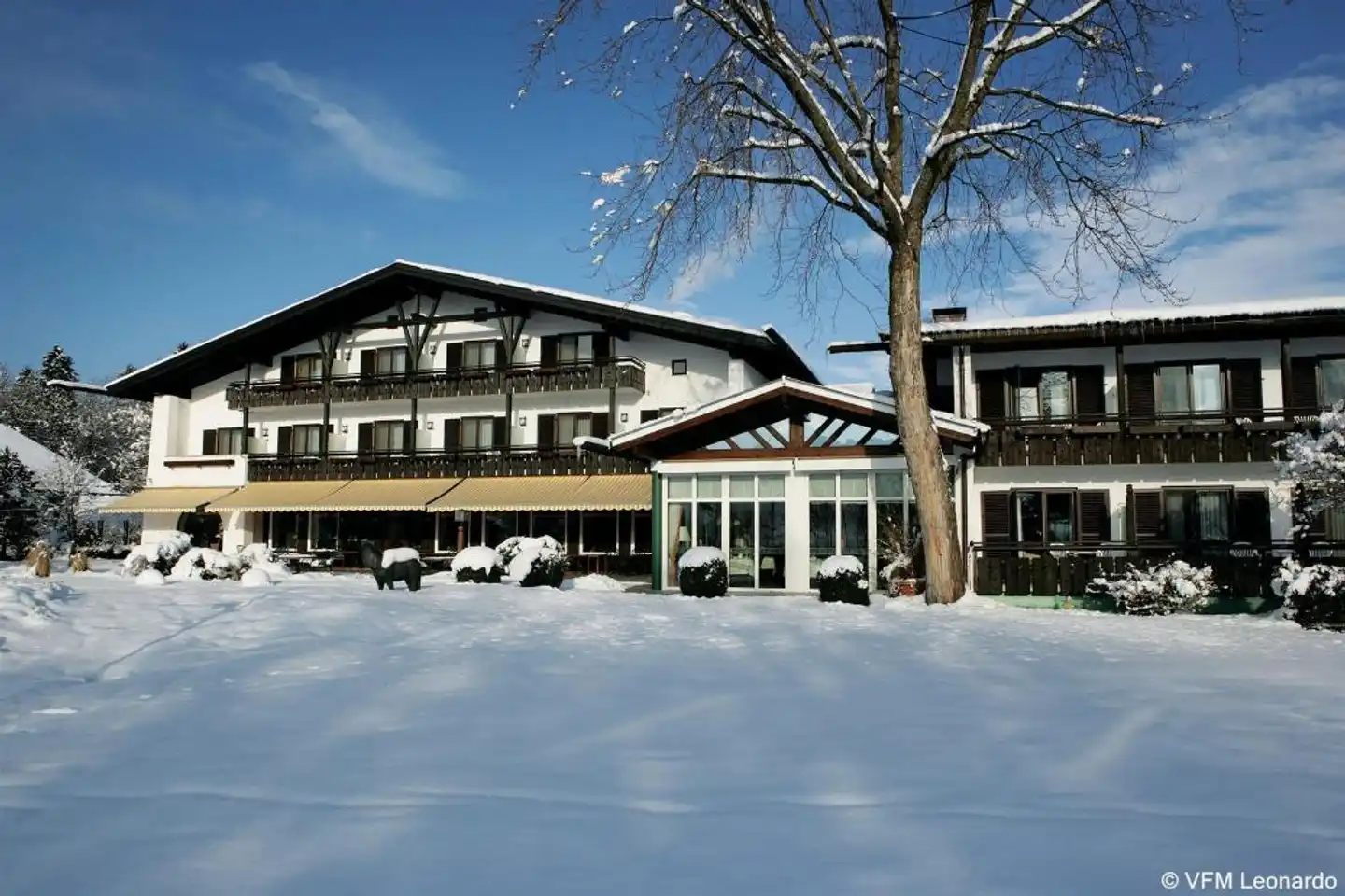 Alpenhof Murnau Aussenansicht