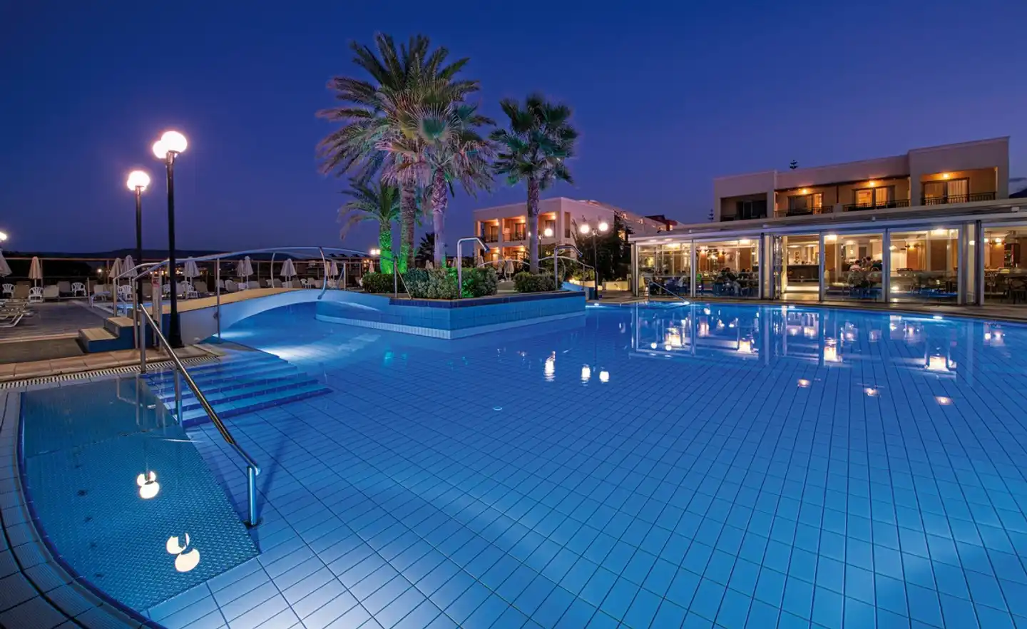Hydramis Palace Pool