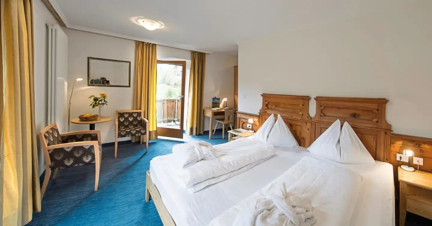 Dolomitenhotel Weisslahnbad Wohnbeispiel