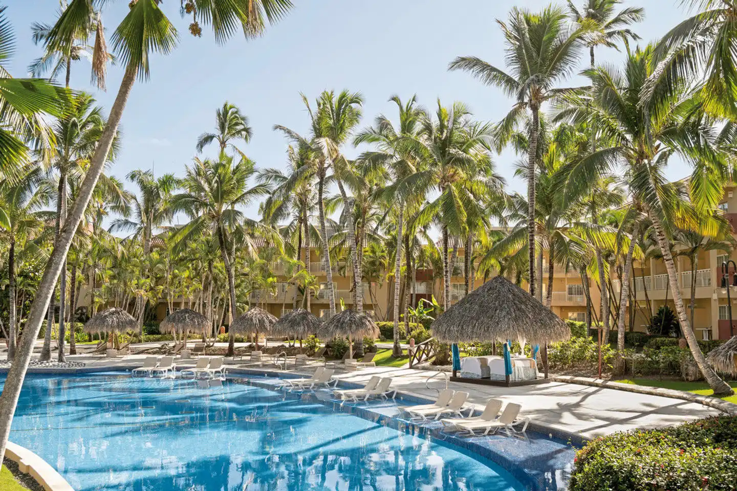Wyndham Alltra Punta Cana Pool