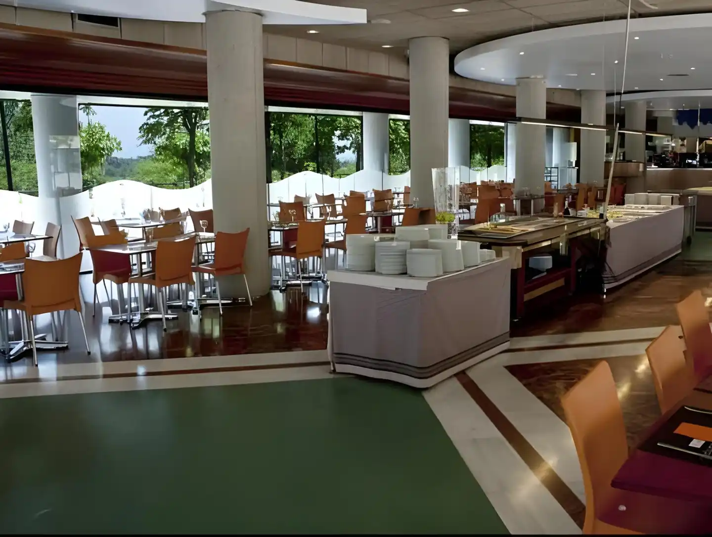 Exe Campus Lobby