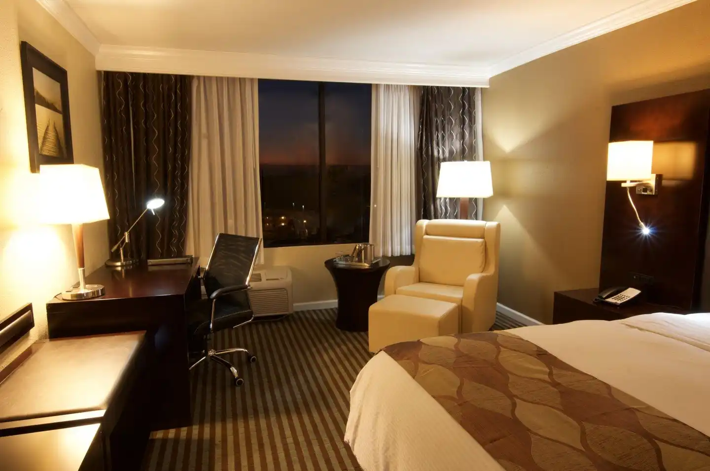 Holiday Inn Orlando East - UCF Area Wohnbeispiel