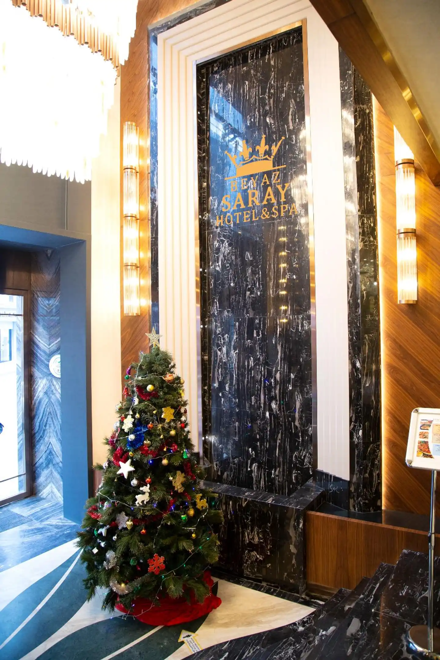 The Hotel Beyaz Saray Aussenansicht