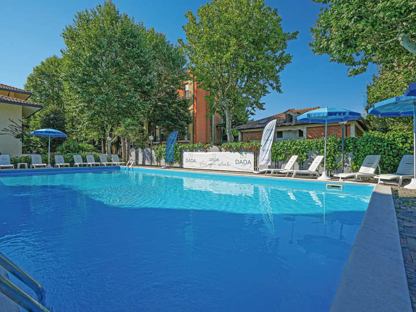 Hotel Dasamo Pool