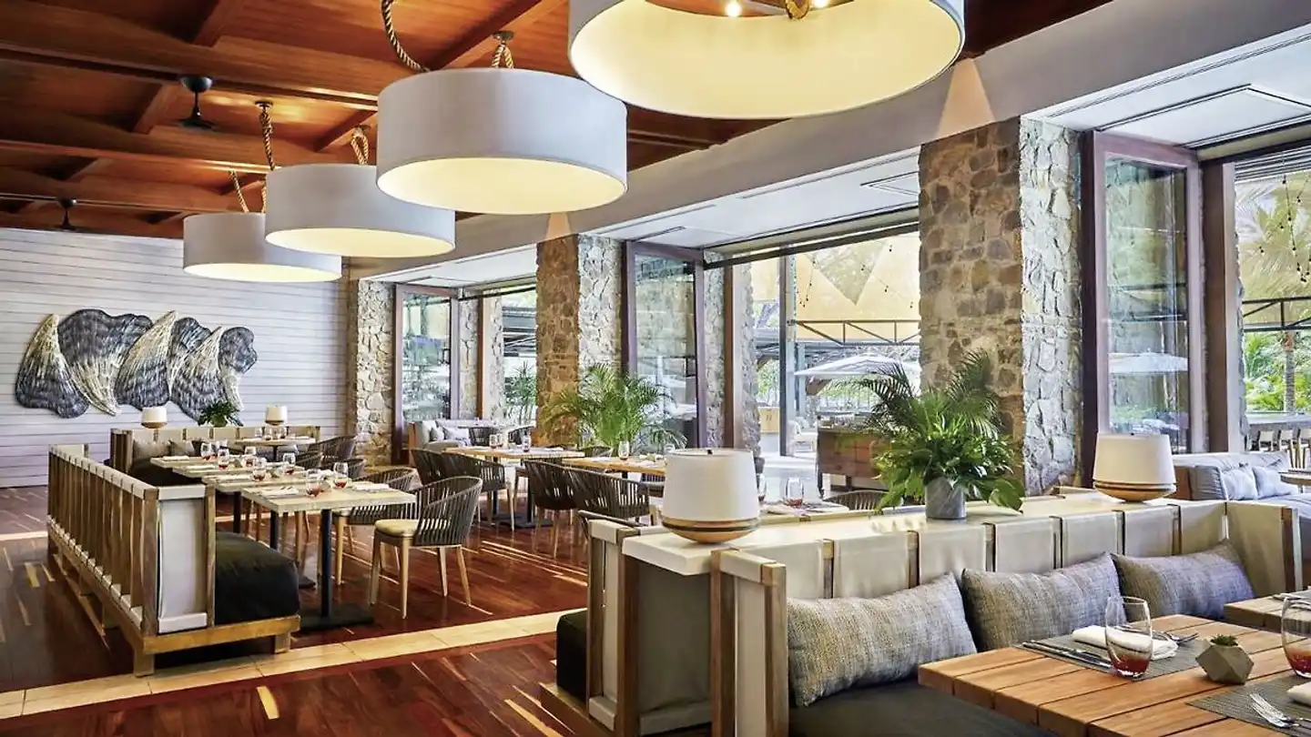 Four Seasons Resort Costa Rica at Peninsula Papagayo Bar