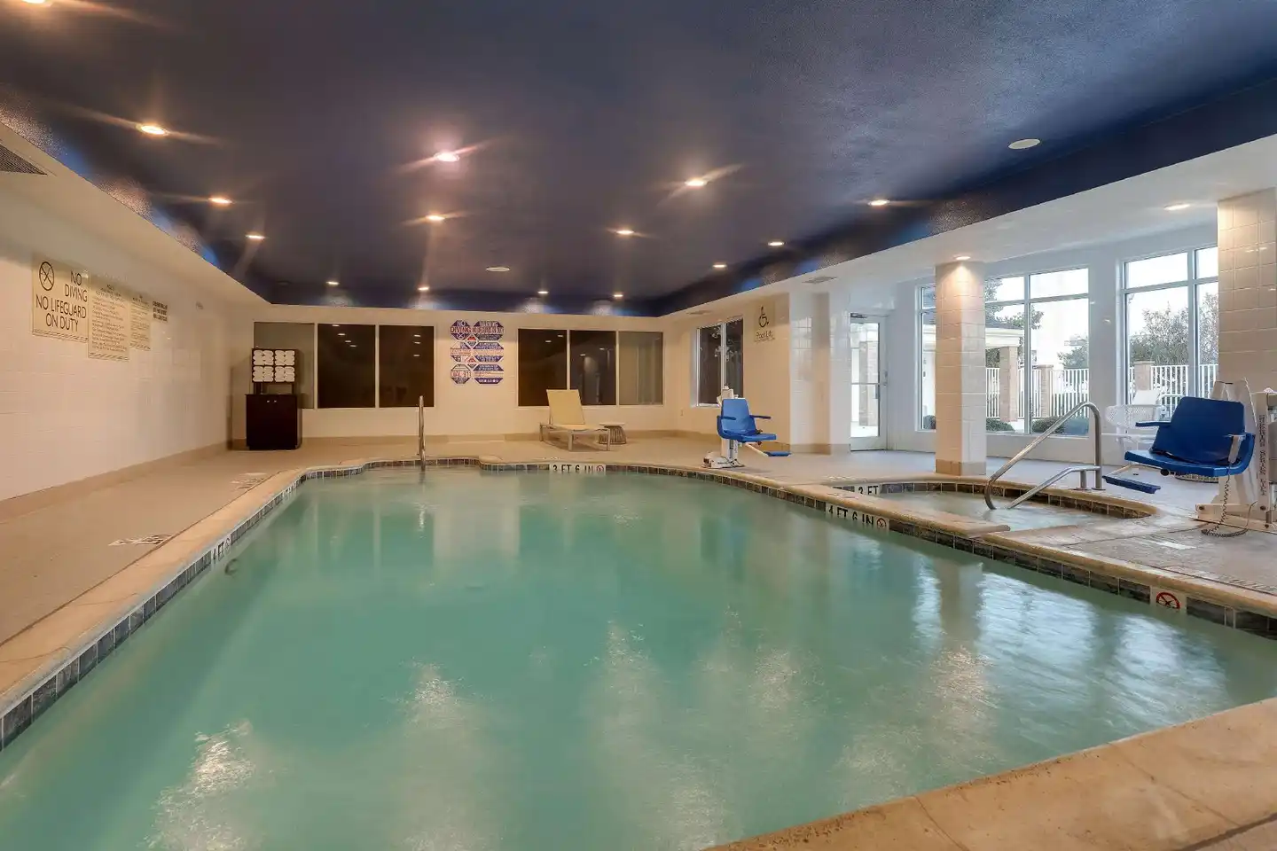 Hilton Garden Inn Fort Worth/Fossil Creek Hallenbad