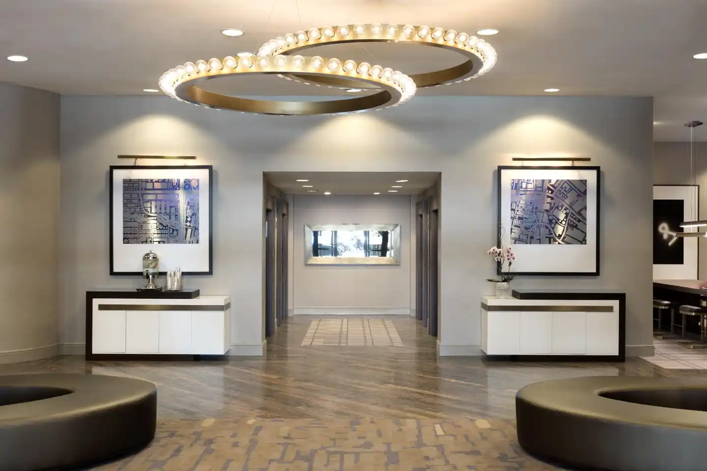 DoubleTree by Hilton Hotel Dallas - Campbell Centre Lobby