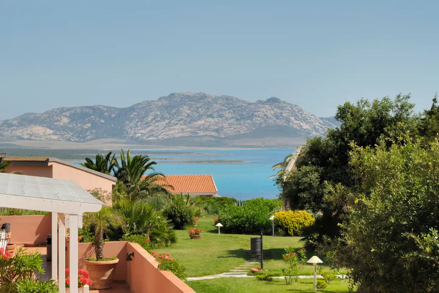 Cala Rosa Club Hotel Garten