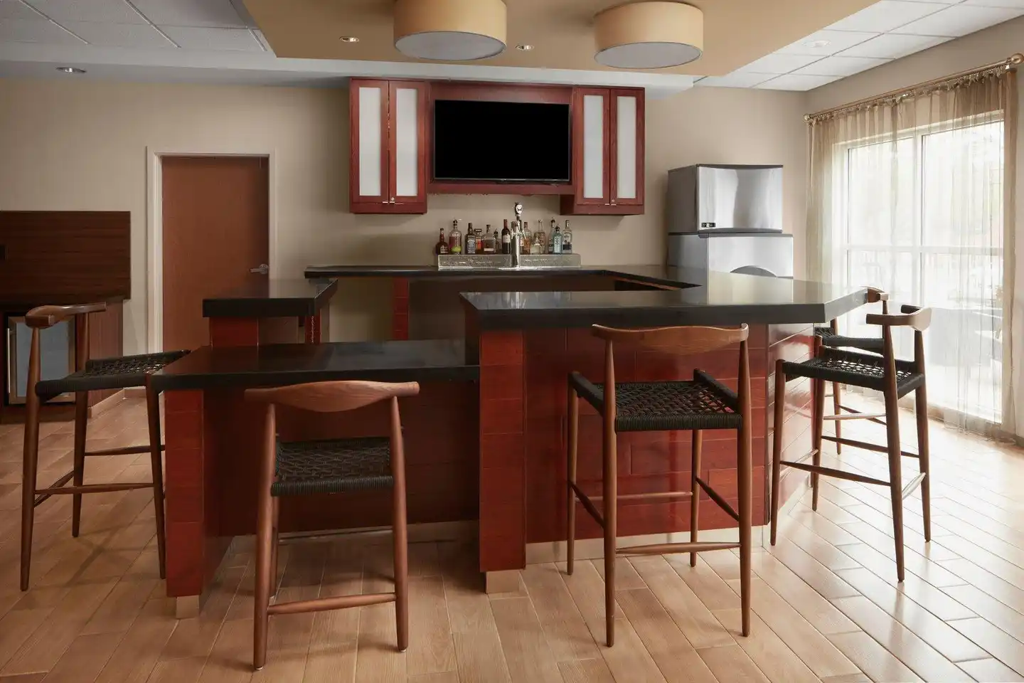 Fairfield Inn & Suites by Marriott Columbus OSU Bar