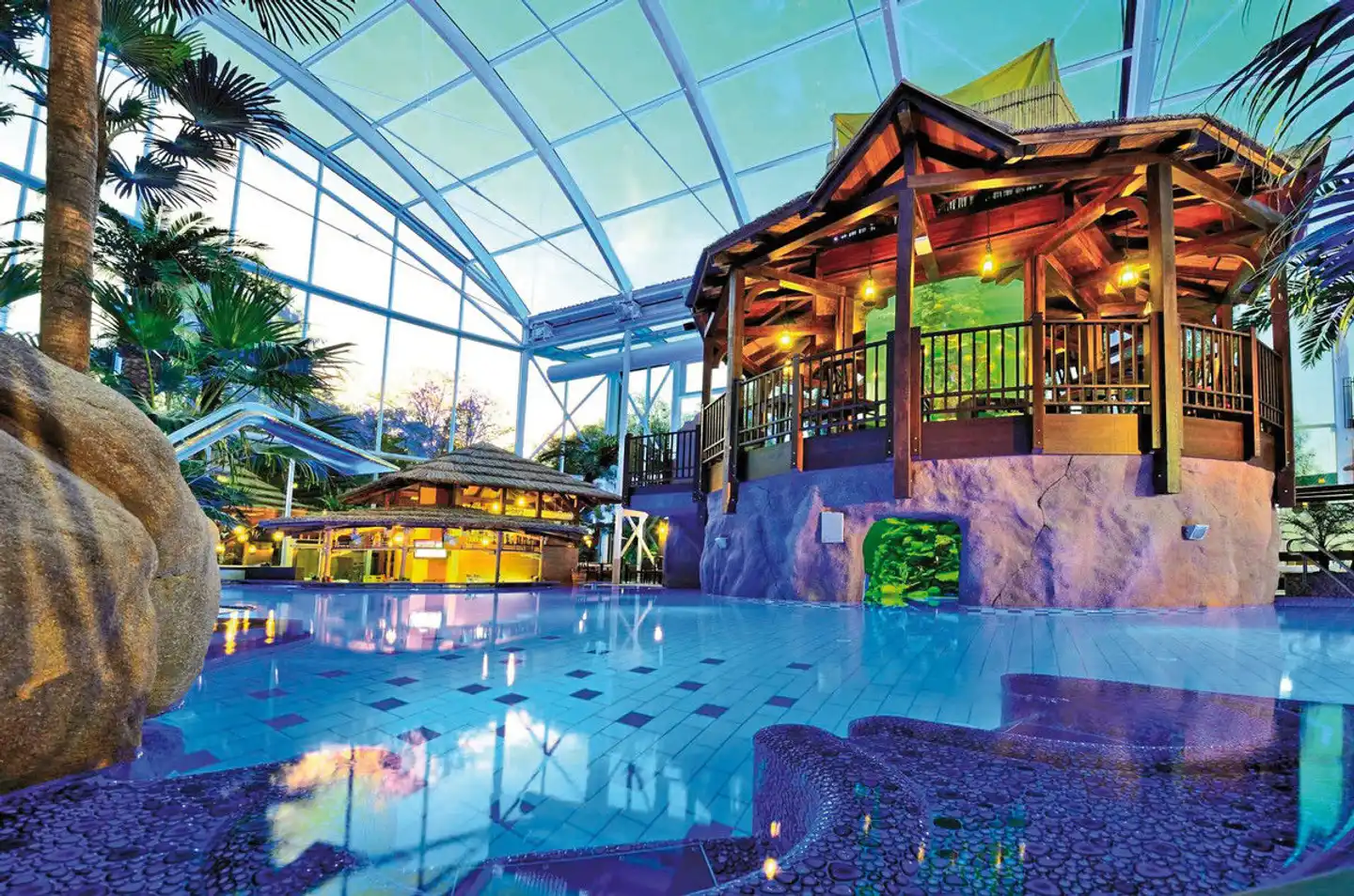 Paradiso Hallenbad