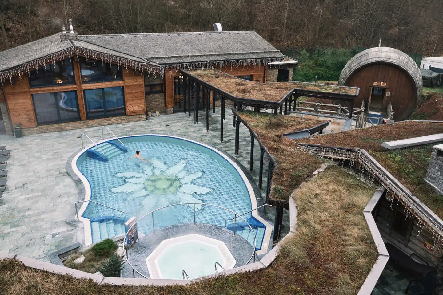 Paradiso Pool