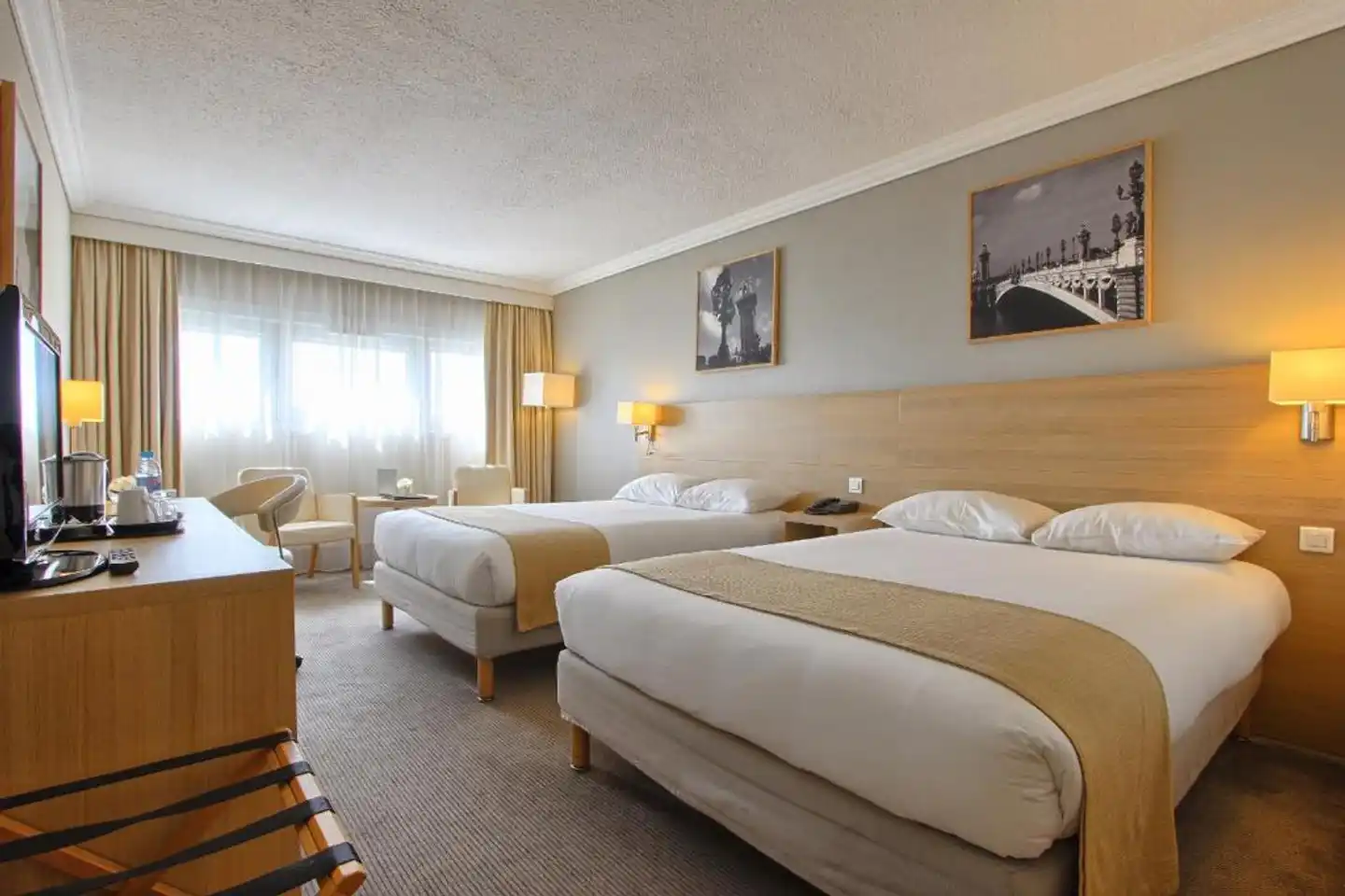 Hôtel Inn Paris CDG Airport Wohnbeispiel