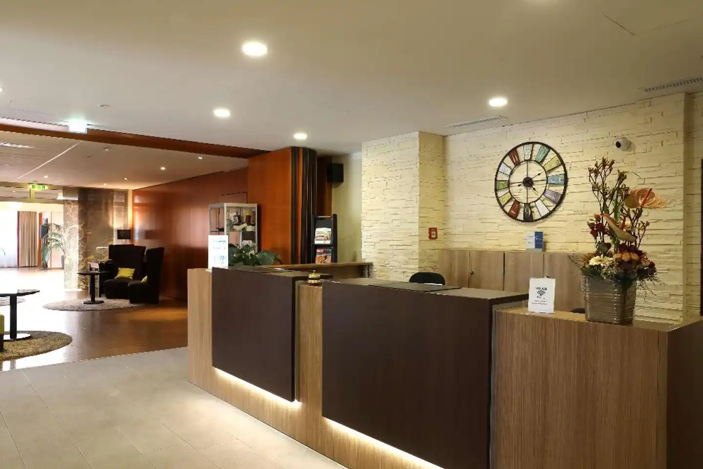 Best Western Rosenau Lobby