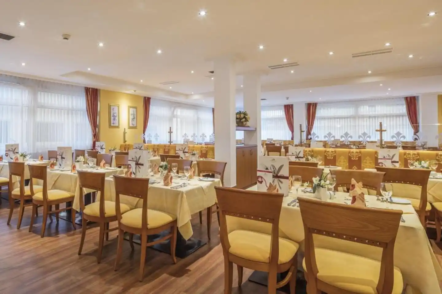 Schweizer Hof Restaurant