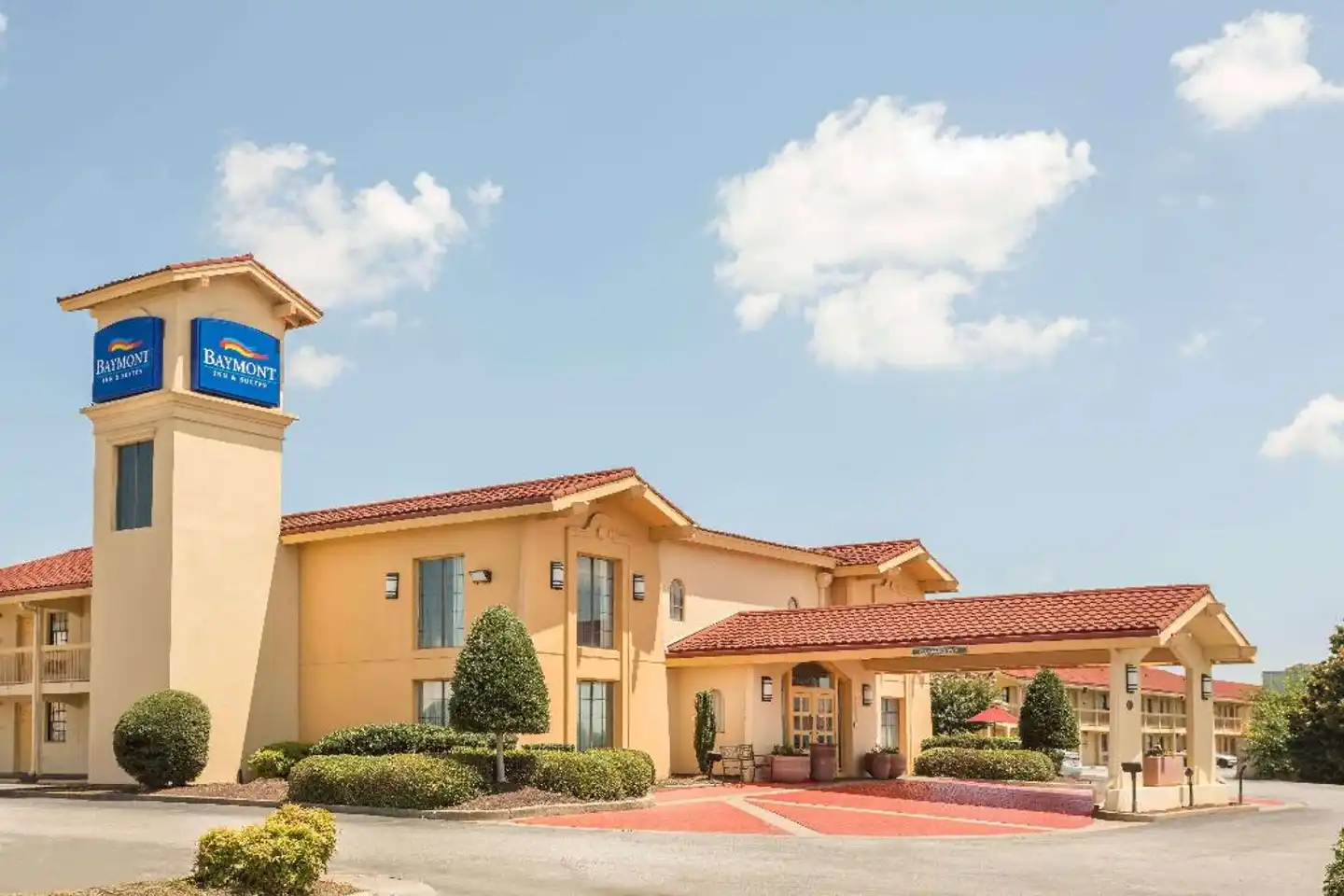 Baymont by Wyndham Greenville Woodruff Rd Aussenansicht