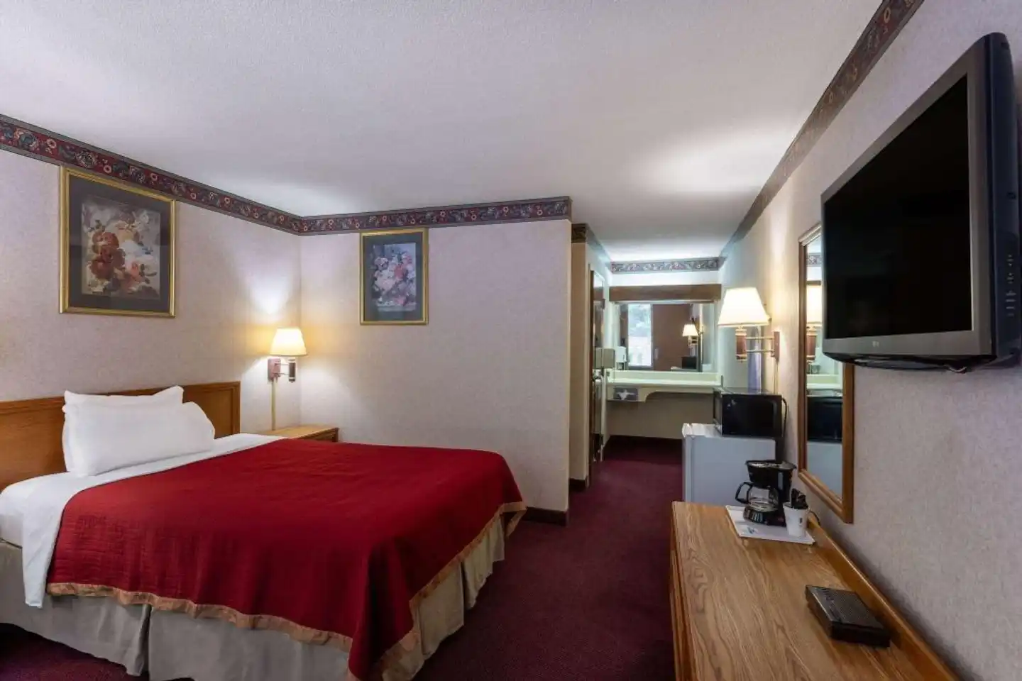 Howard Johnson Inn & Conference Center Salem Wohnbeispiel