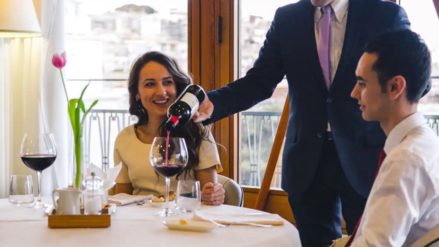 Grand Hotel Excelsior's Personen