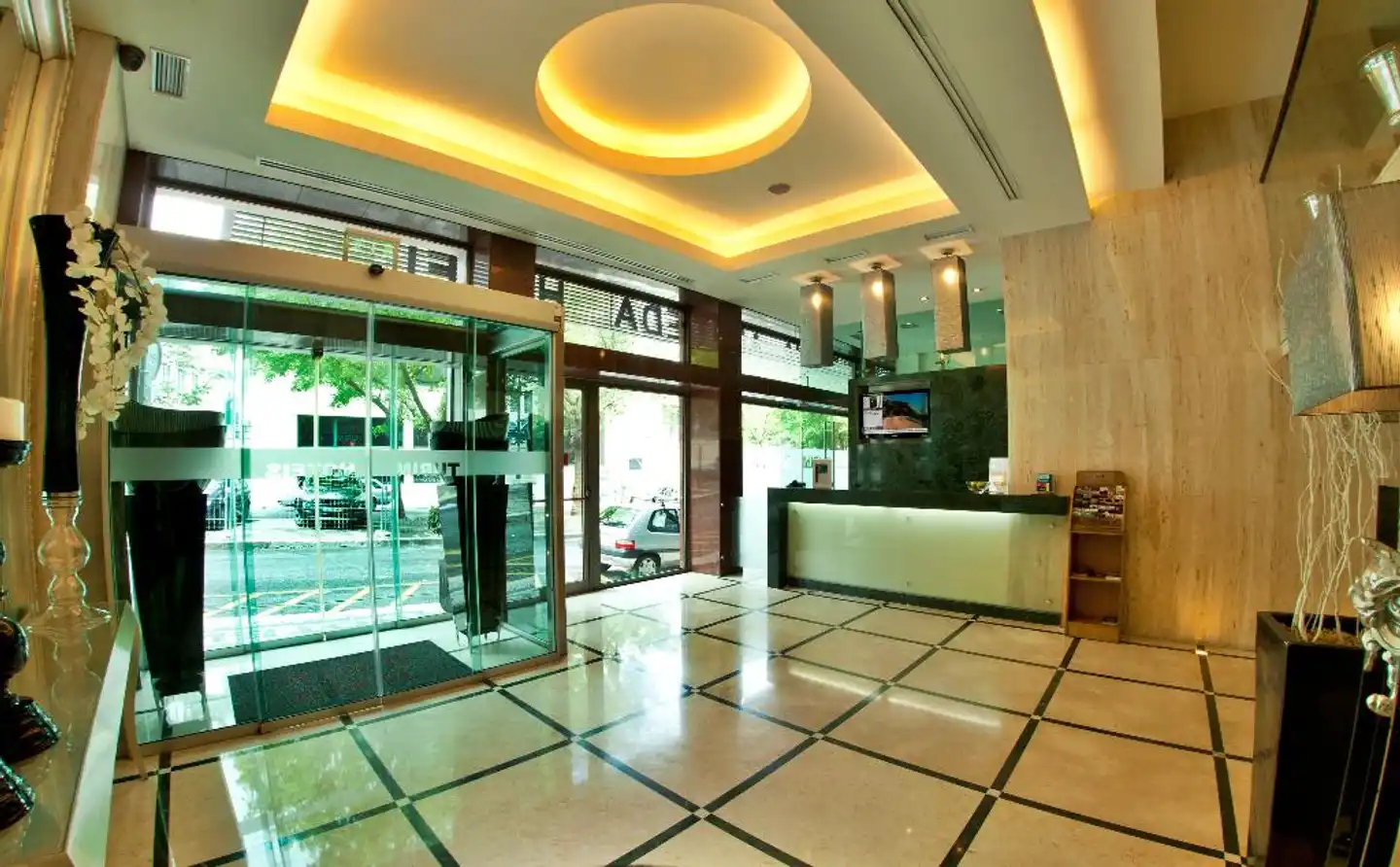 TURIM Alameda Hotel Lobby