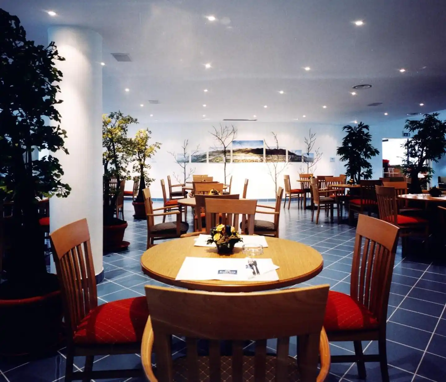 Express Aosta East Restaurant