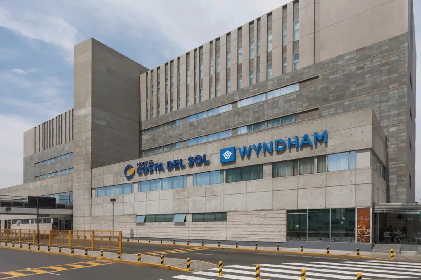 Wyndham Costa del Sol Lima Airport Aussenansicht