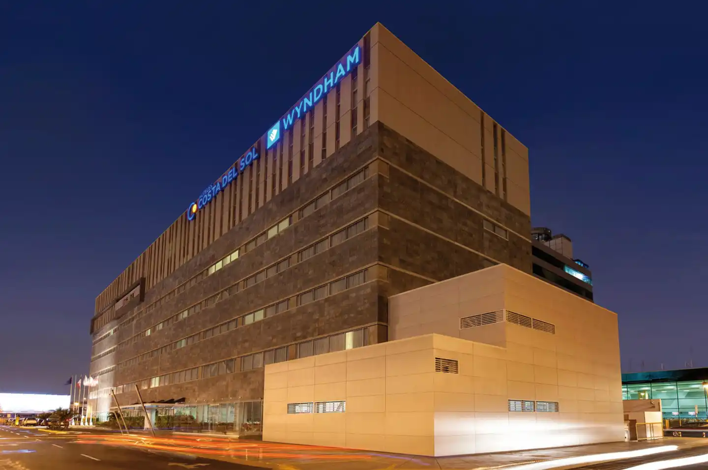 Wyndham Costa del Sol Lima Airport Aussenansicht