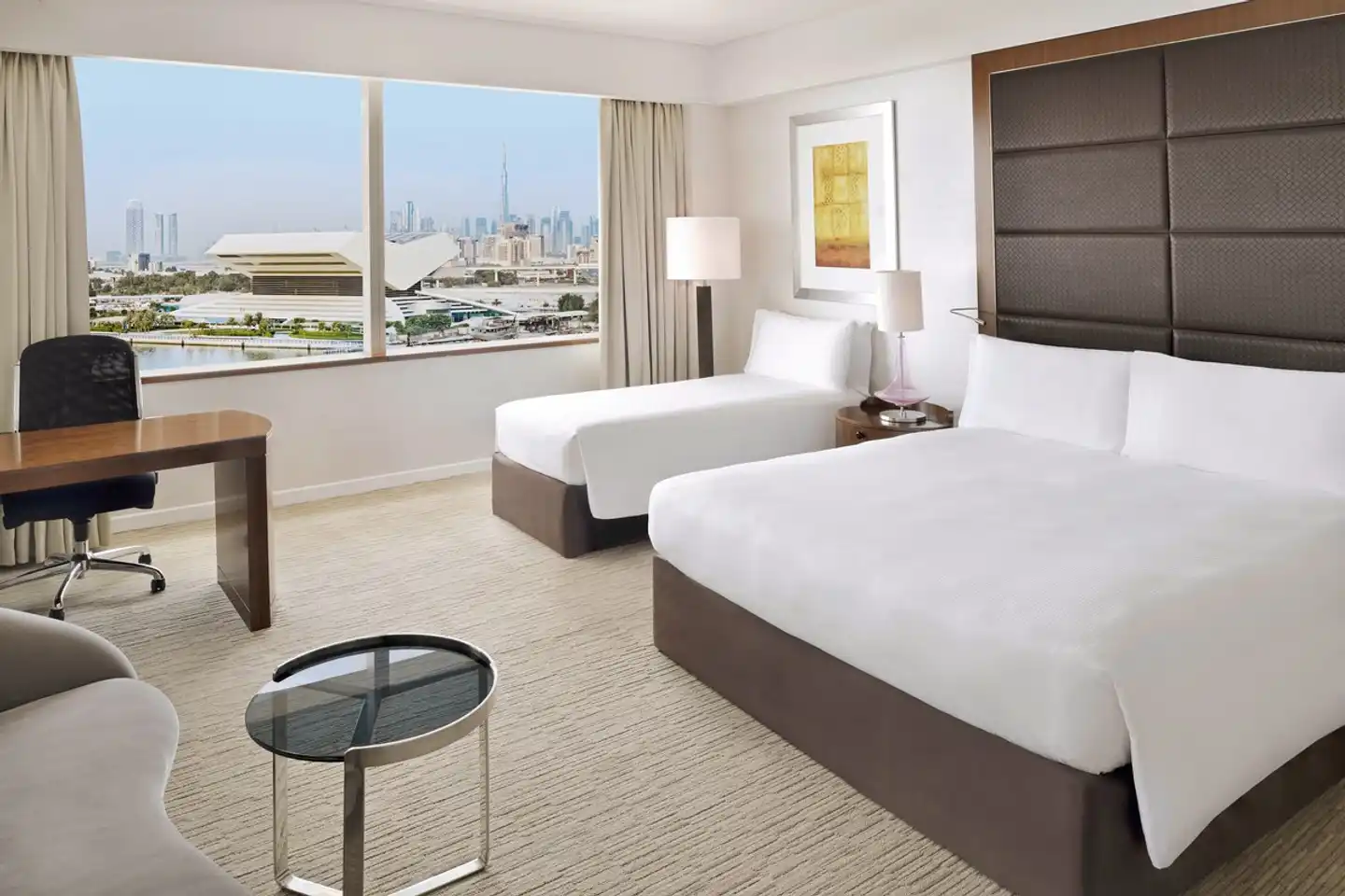 Crowne Plaza Dubai Festival City Wohnbeispiel