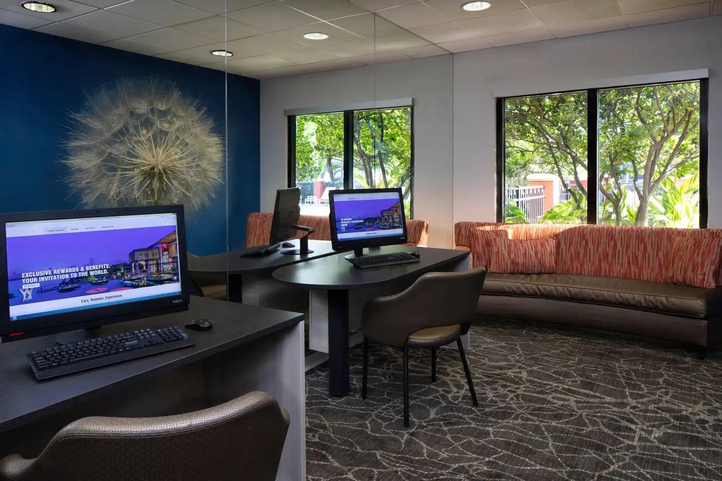 SpringHill Suites by Marriott Tampa Westshore Lobby