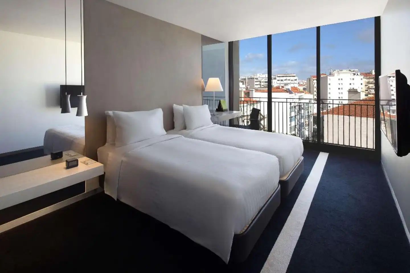 DoubleTree by Hilton Lisbon - Fontana Park Wohnbeispiel