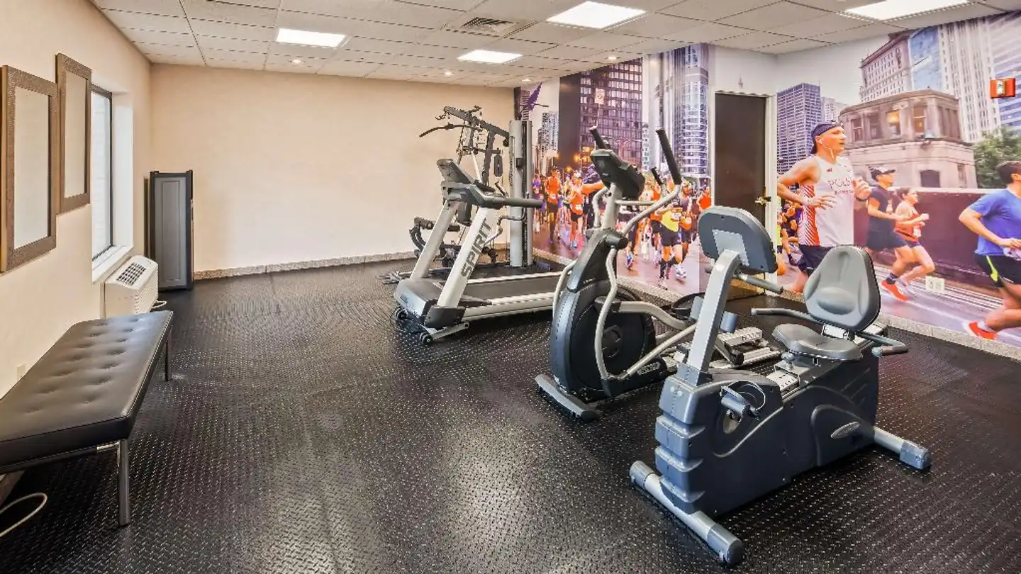 Best Western Inn & Suites - Midway Airport Sport und Entertainment