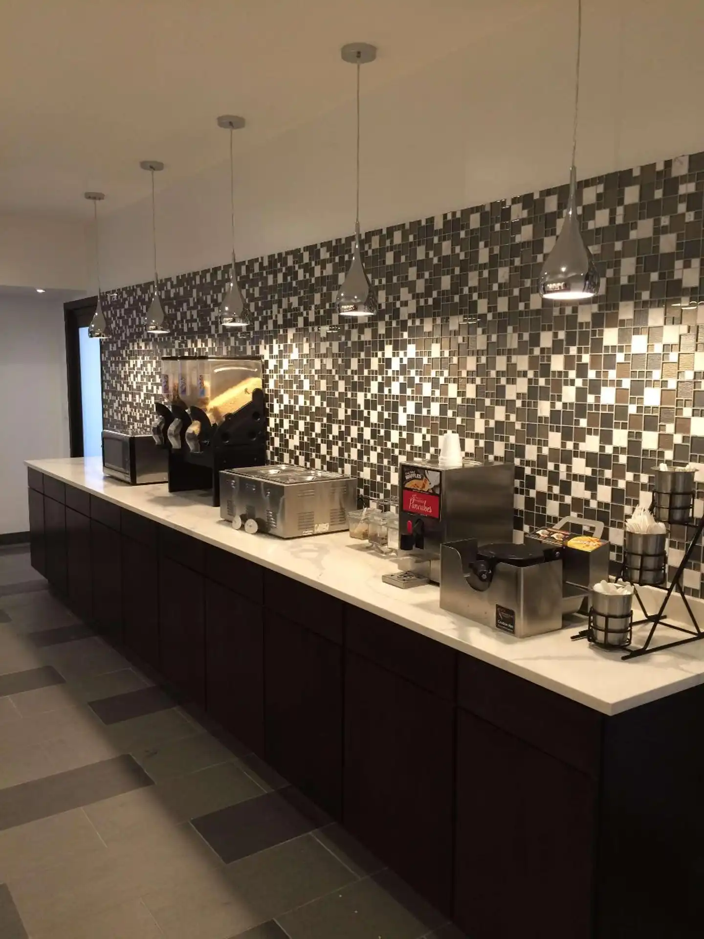 Best Western Inn & Suites - Midway Airport Bar