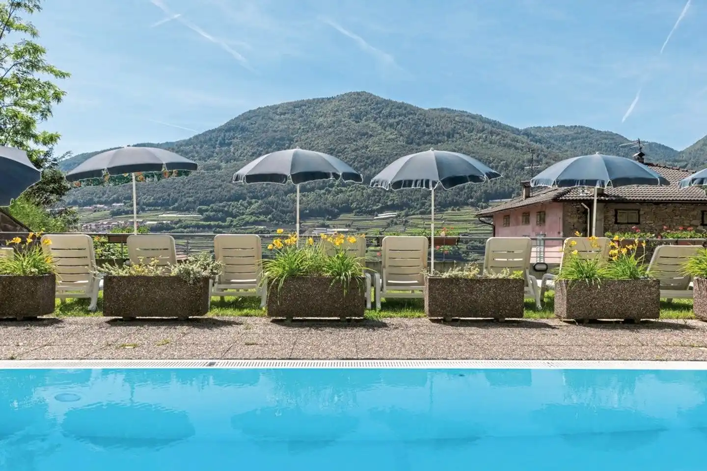 Alle Piramidi Pool