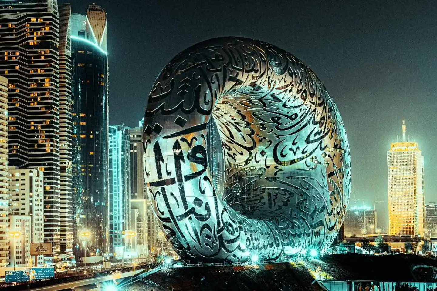 Holiday Inn Express Dubai - Jumeirah Tiere
