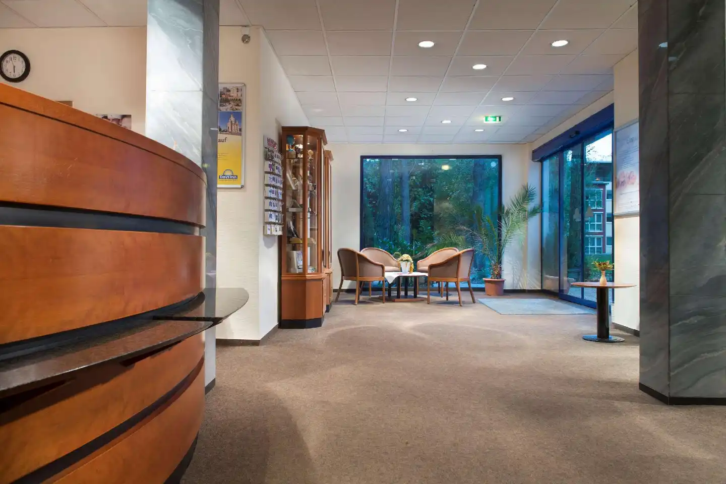 Days Inn by Wyndham Leipzig Messe Lobby