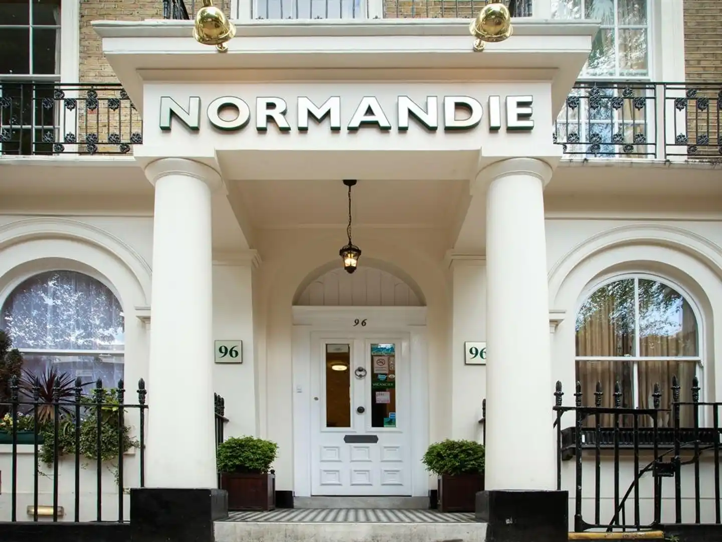 Normandie Hotel Aussenansicht