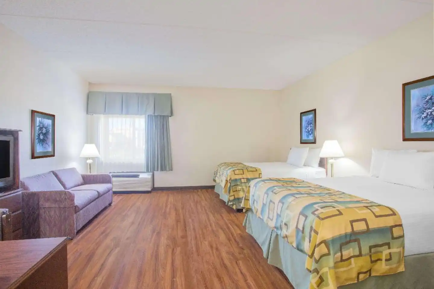 Baymont by Wyndham Champaign Wohnbeispiel