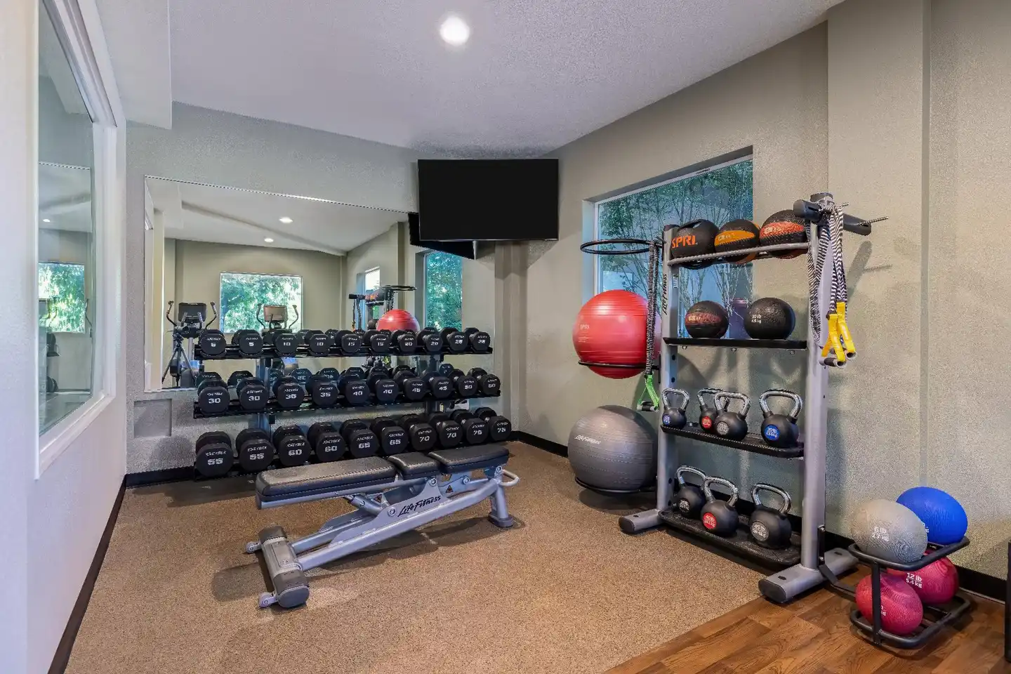 The Newberry Hotel Bend, Tapestry Collection by Hilton Sport und Entertainment