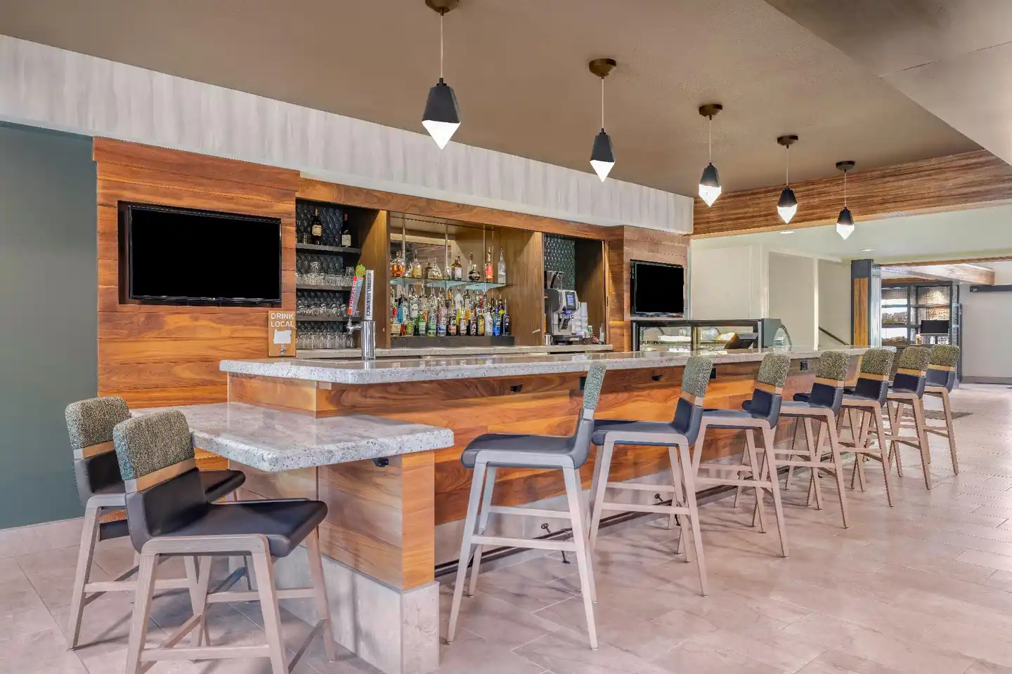 The Newberry Hotel Bend, Tapestry Collection by Hilton Bar