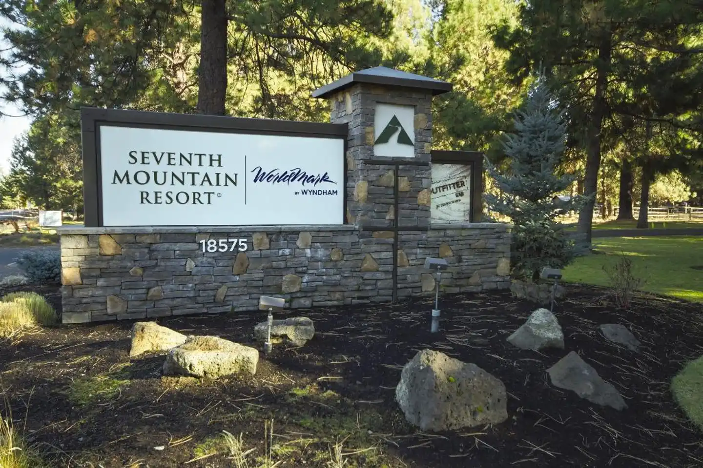 Seventh Mountain Resort Aussenansicht