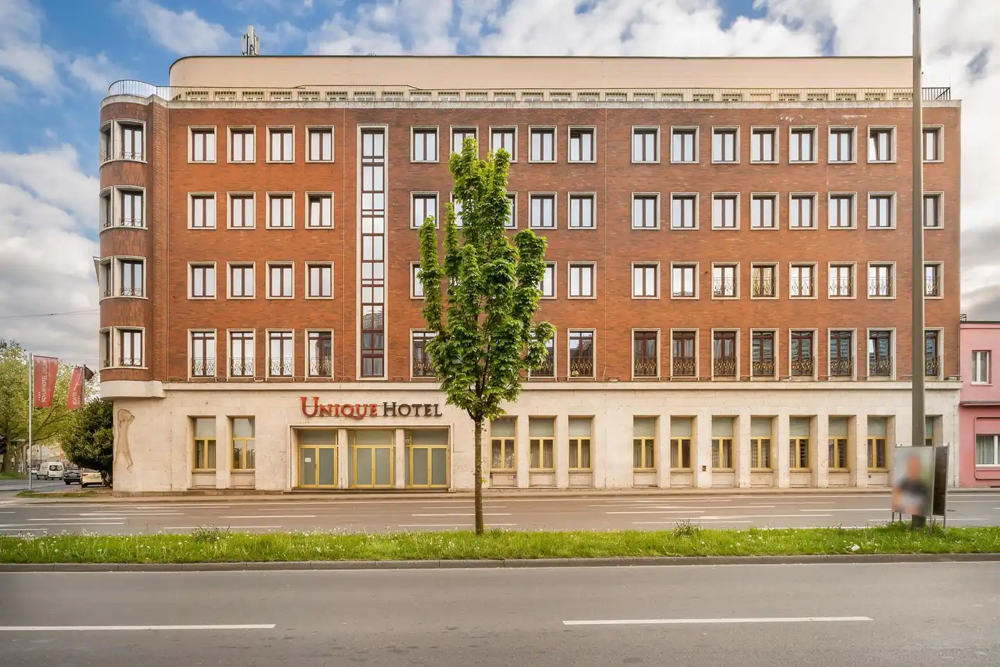 Hotel Unique Dortmund Hauptbahnhof Aussenansicht