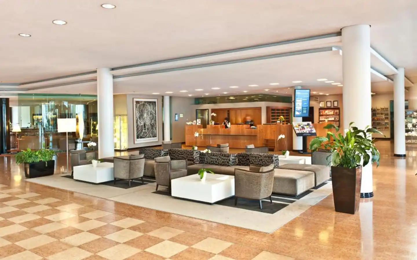 City Hotel Dresden Radebeul Lobby