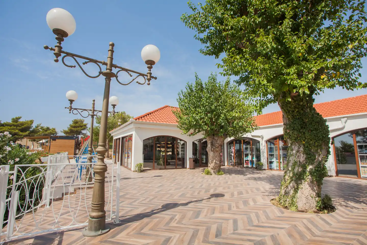 Amadria Park Camping Trogir - Apartments Aussenansicht
