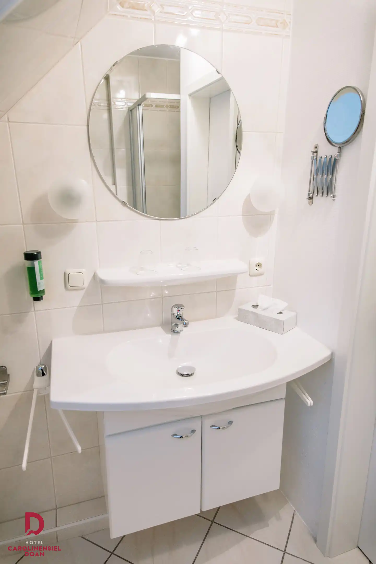 Hotel Carolinensiel Doan Badezimmer